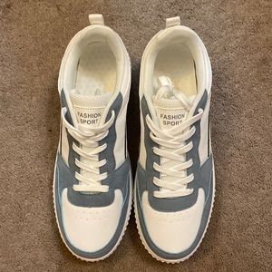 Blue women sneakers